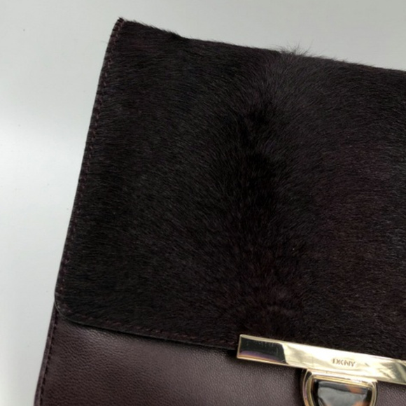 DKNY Espresso Brown Leather Textured Shoulder Bag - Picture 4 of 8